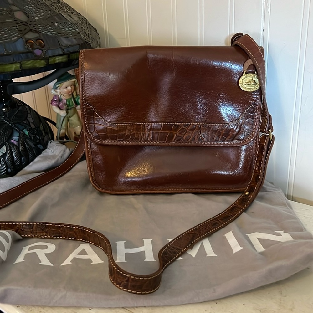 Brahmin croc embossed leather crossbody purse